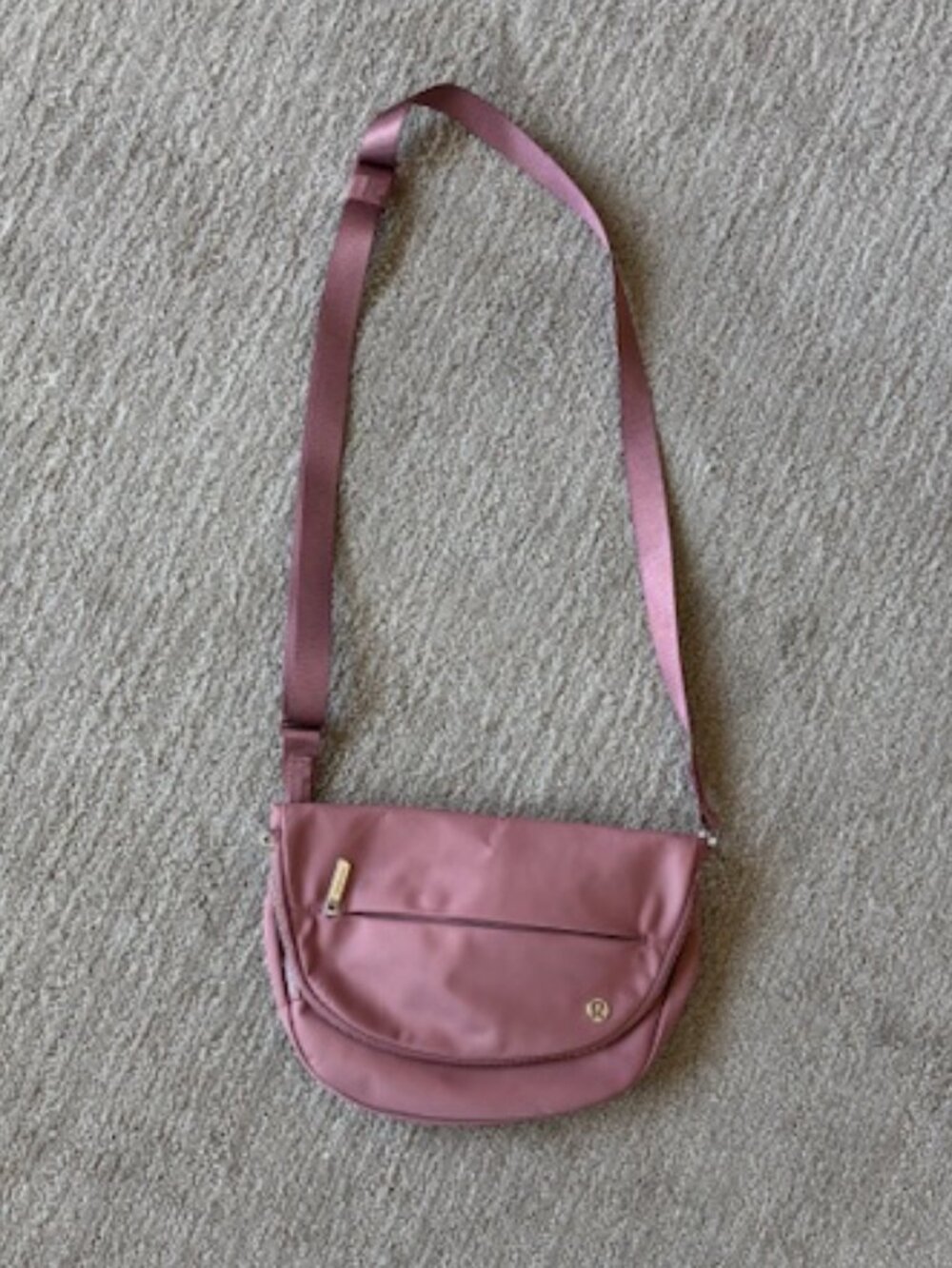 Lululemon Women's All Night Festival 5L Crossbody Bag in Perfect Condition